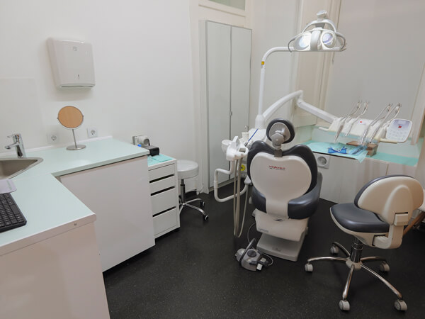 Alinhador Invisível: O Futuro dos Aparelhos Ortodônticos? - Clínica  Dentária Mint - Lisboa